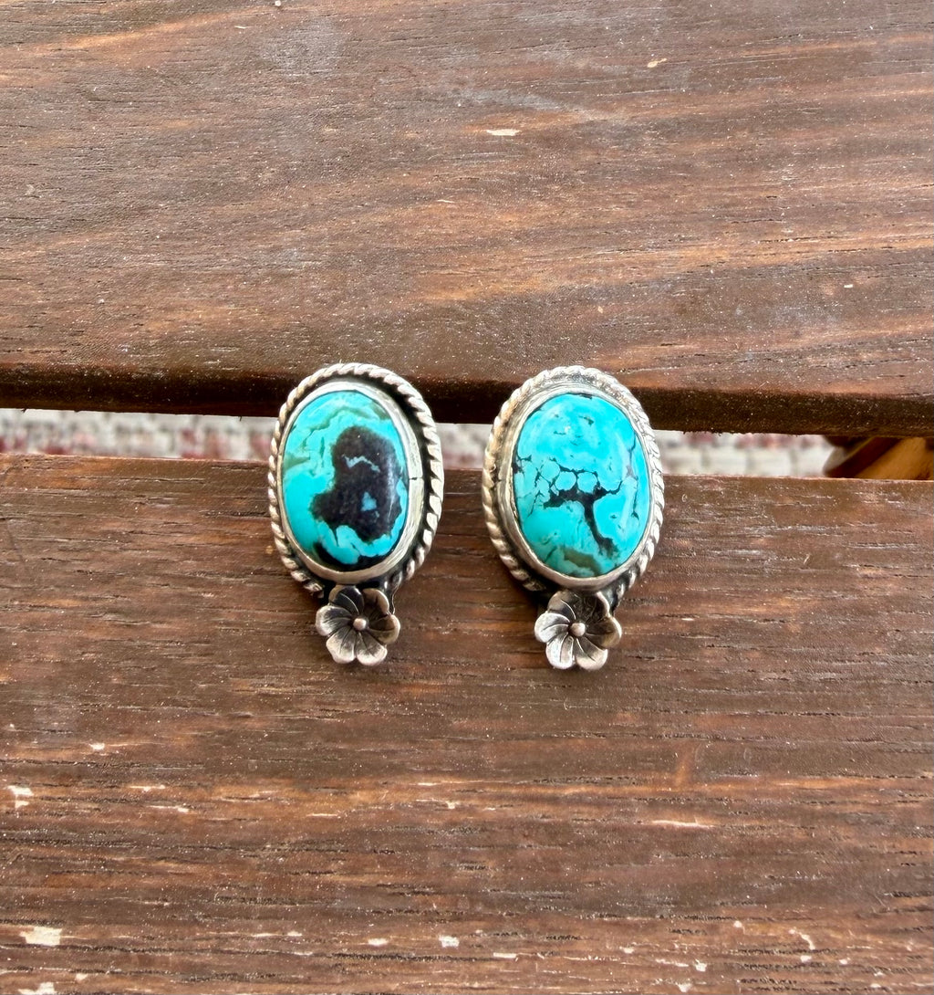 The Daisy Turquoise Studs